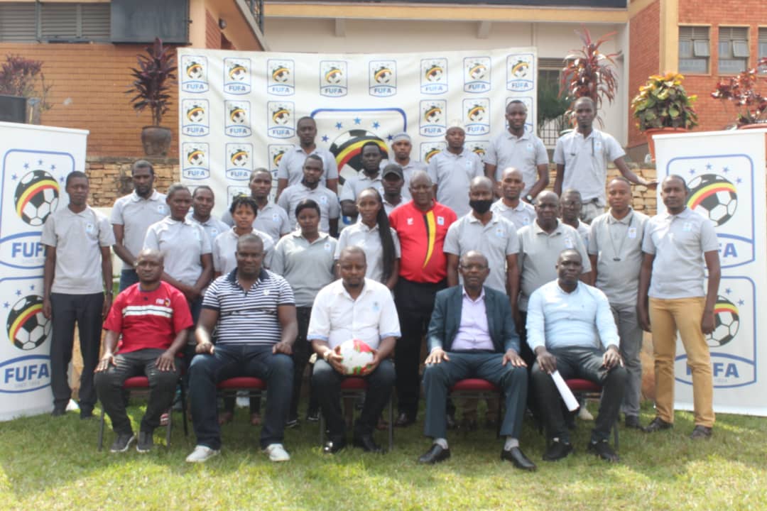 FAU: 30 complete Futsal refereeing course