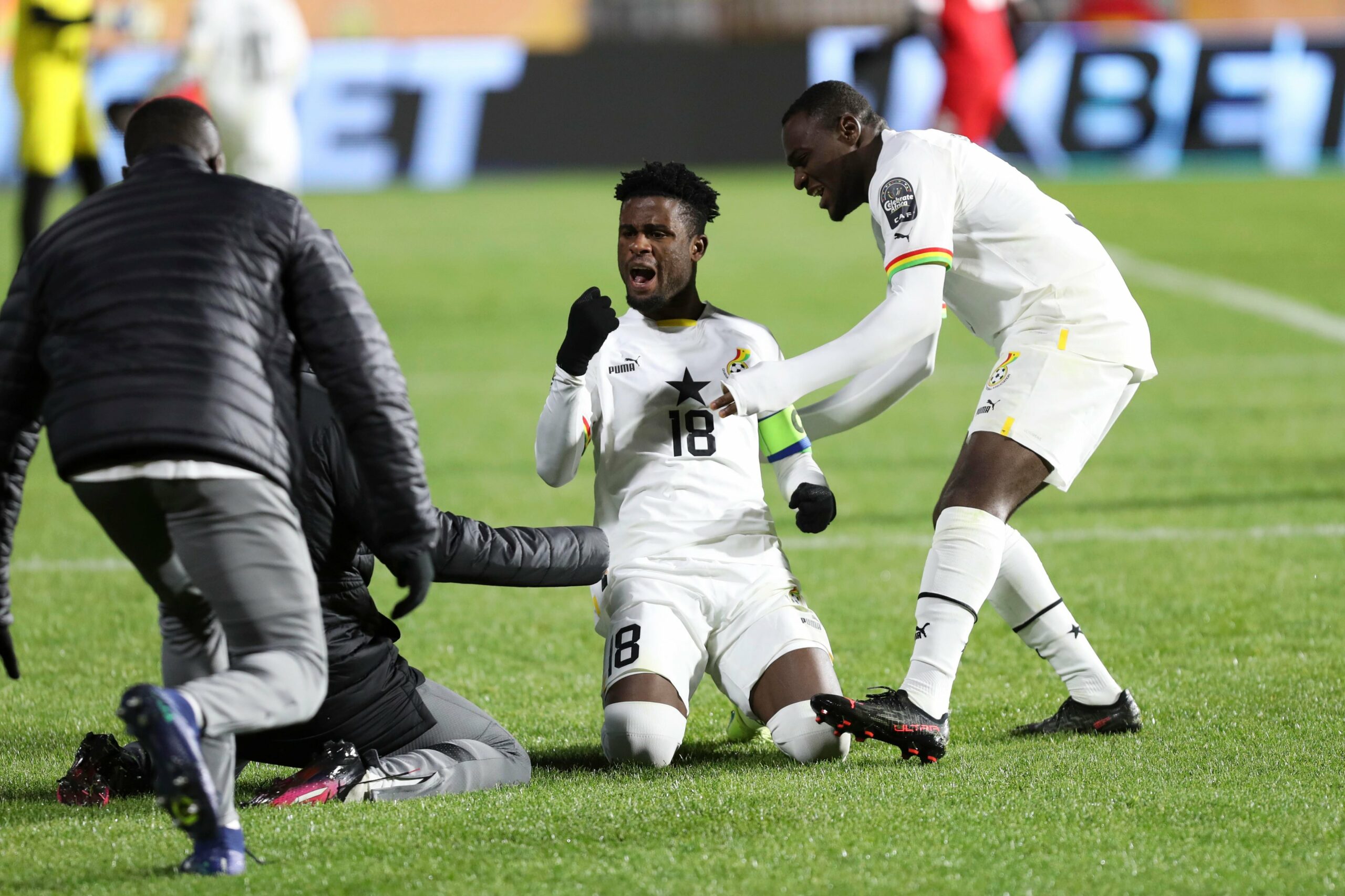 CHAN: Ghana come from behind to edge Sudan