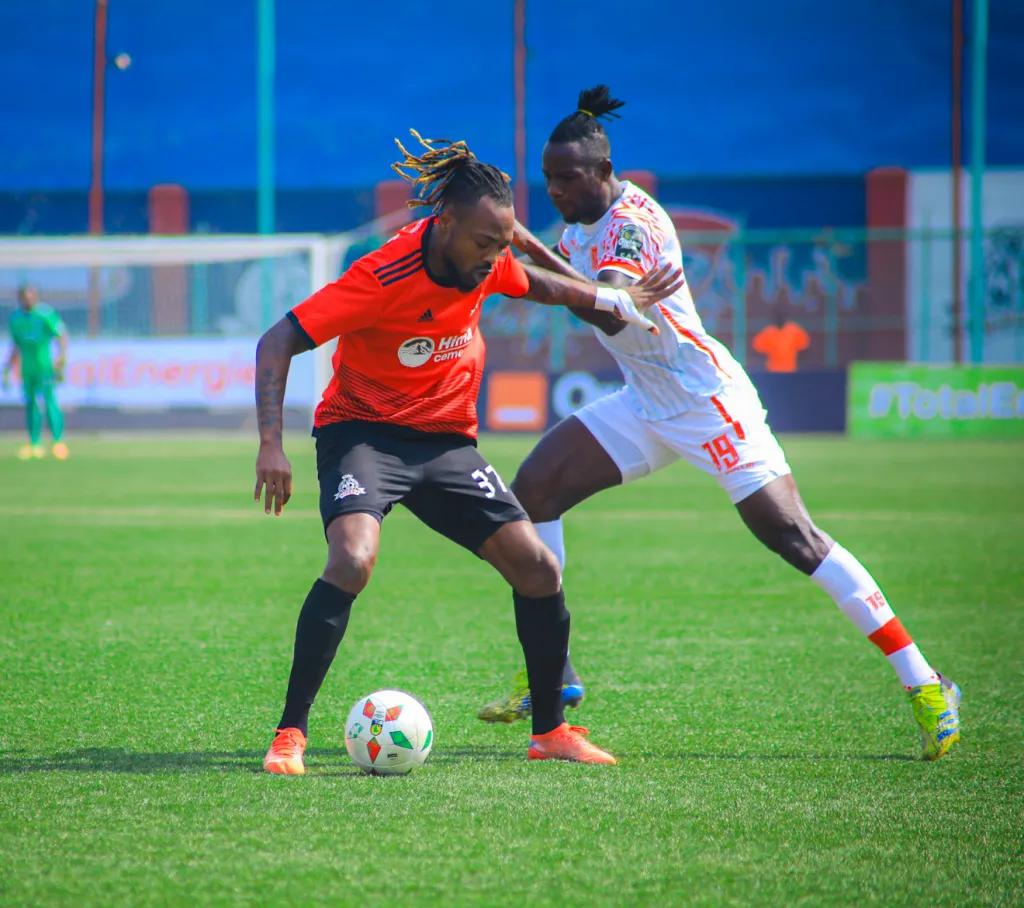 CAF CL: Vipers held by Horoya AC at Kitende