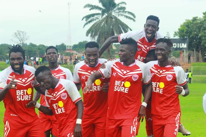 Stanbic Uganda Cup: Express FC humiliate Paidha Black Angels to storm quarter-finals