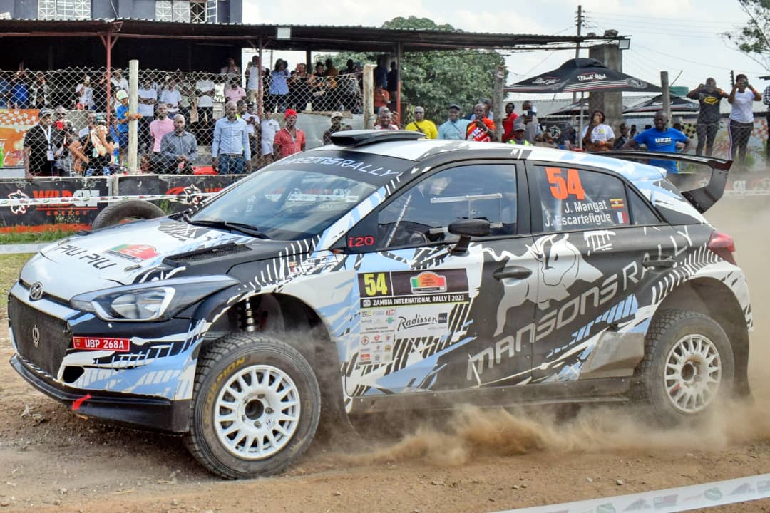 Patel rolls at Shakedown, but returns on time to qualify, Gomez fastest