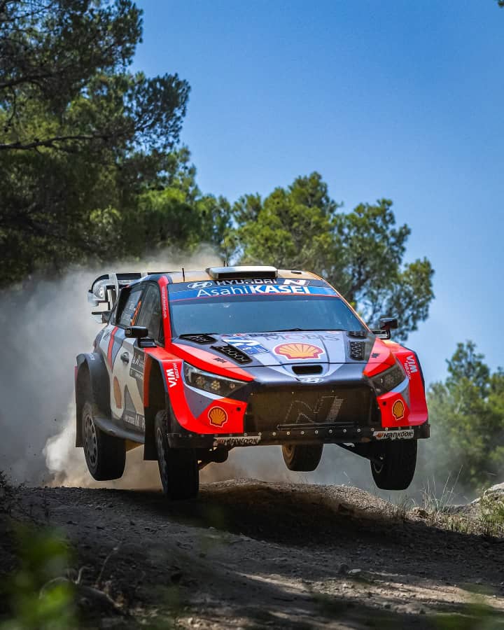Dust, Rocks and Drama: Hyundai takes command of Acropolis Rally with a 1-2
