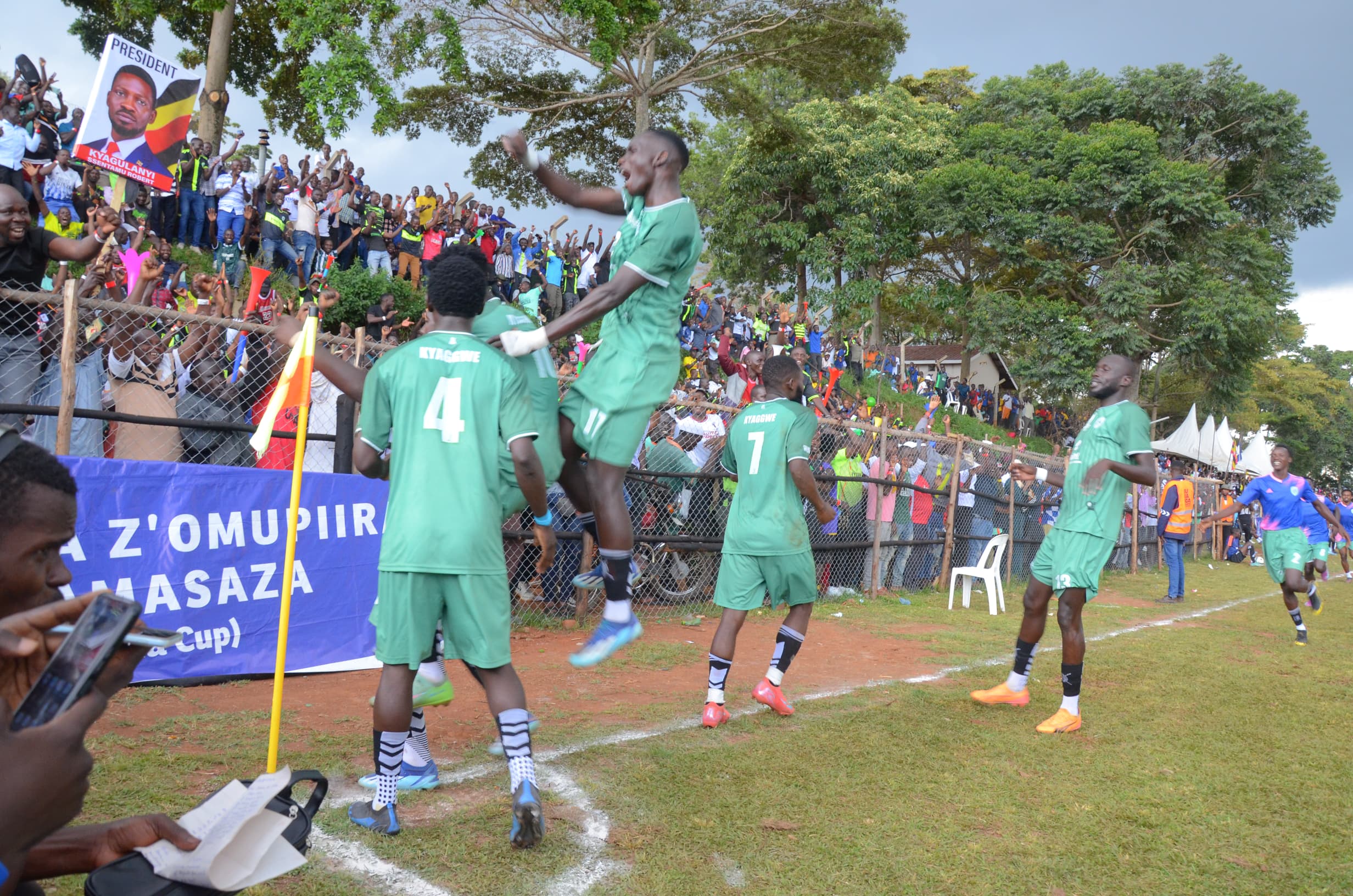 Airtel Masaza Cup quarterfinals get off to a thrilling start, Kyaggwe, Buwekula and Bugerere in early advantage 