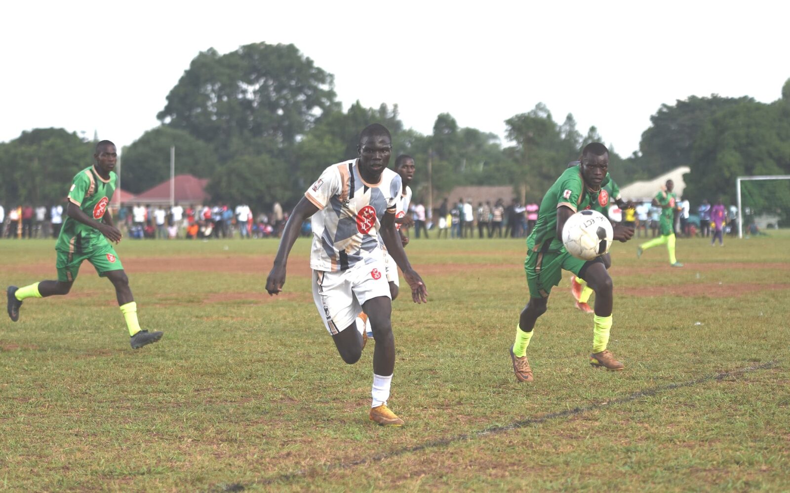Super sub Ofungi sends Madina Islamic into last 16 with narrow win over Aidan College
