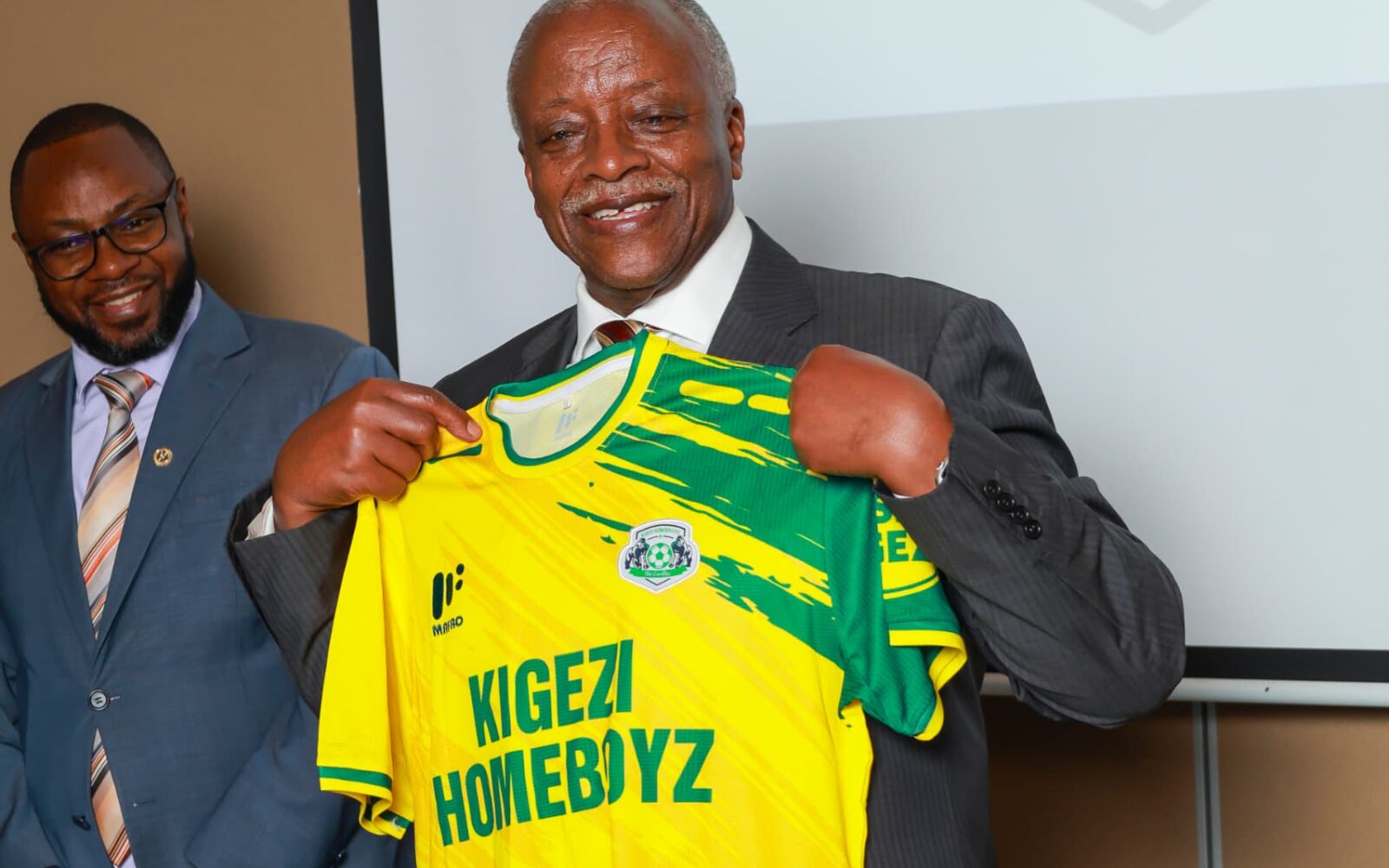 Mbabazi takes patronage of Kigezi Homeboyz as Gorillas embark on new UPL era